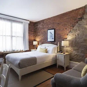 **** Hotel Saint-pierre Canadá