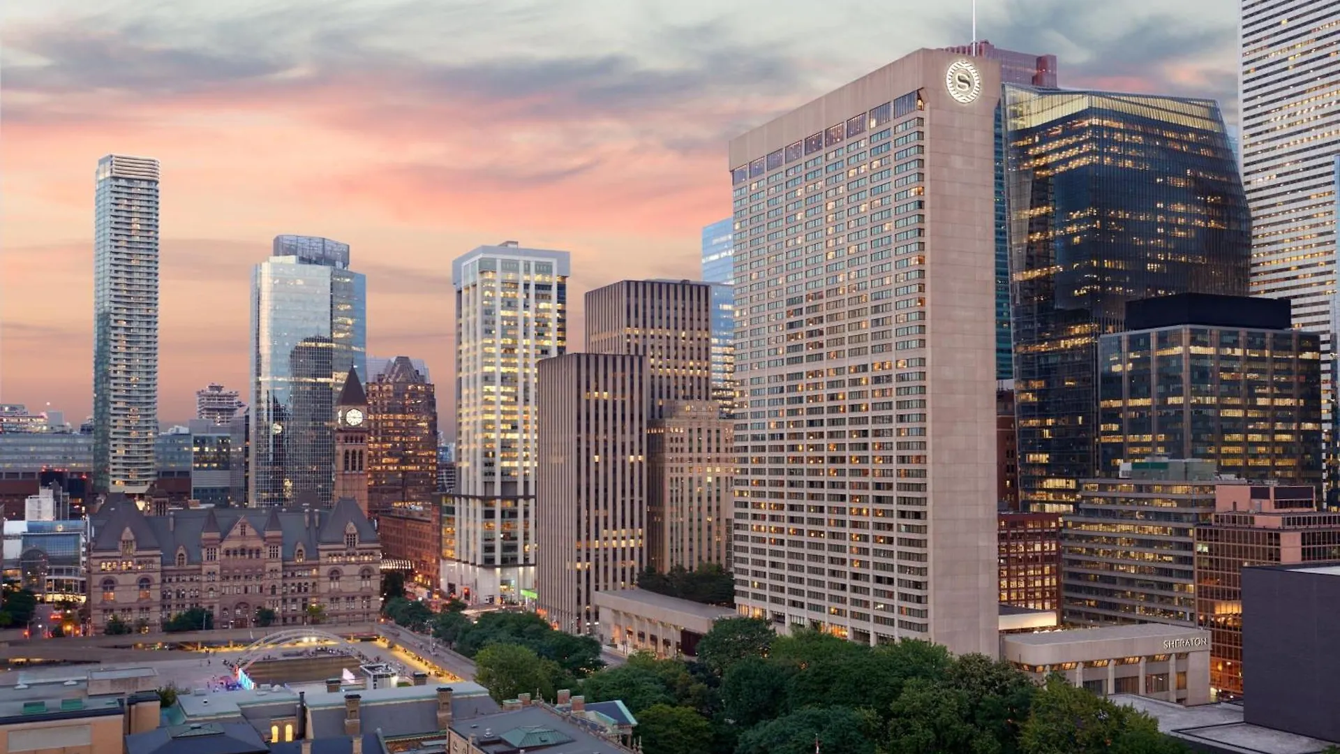 Sheraton Centre Toronto Hotel
