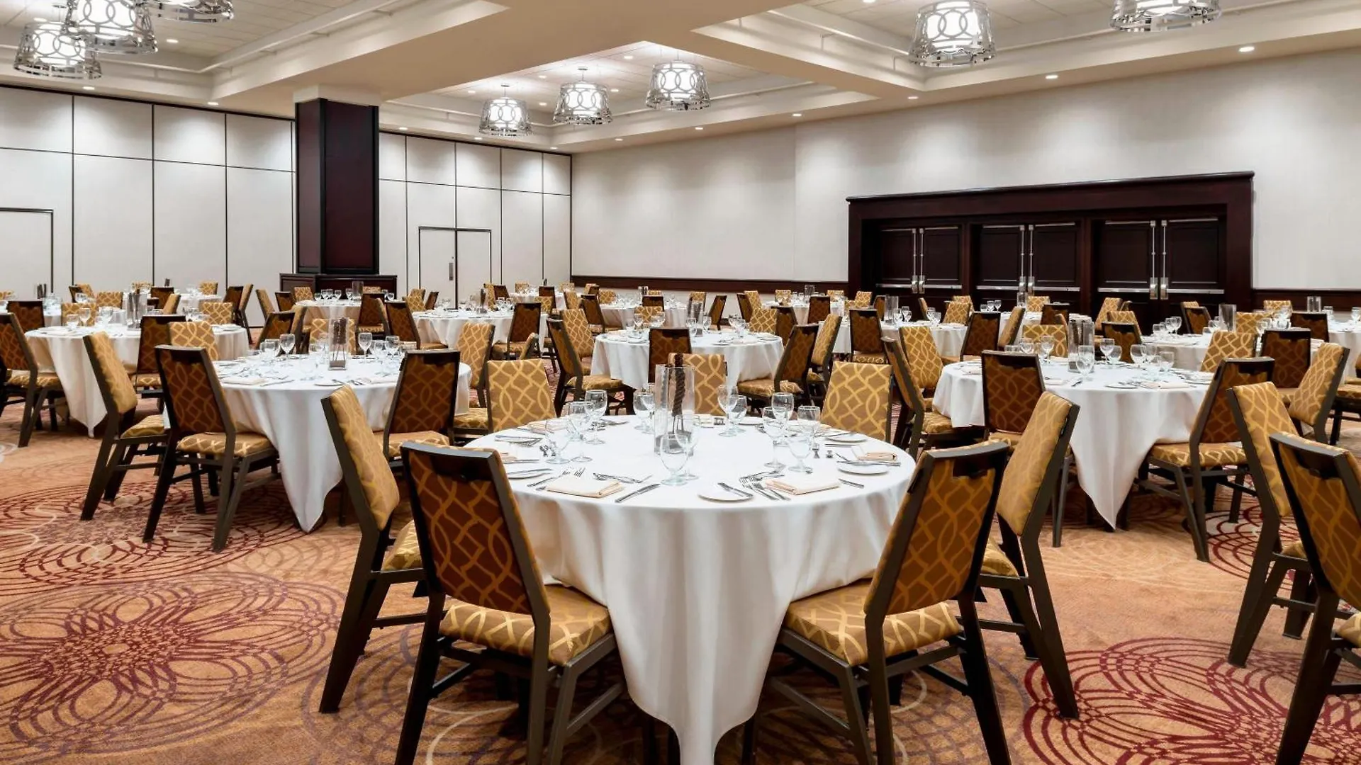 Sheraton Centre Toronto Hotel